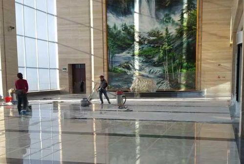 沙太南專業(yè)保潔服務選擇指南 外墻高空清洗與日常保潔服務推薦